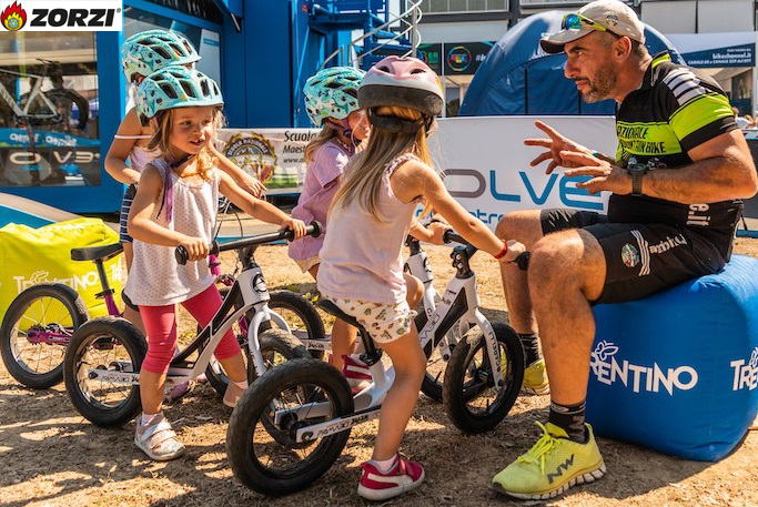 corso-bici-bambini-amibike-pump-track